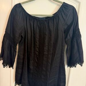 French Curve, black cotton summer top with crochet lace - M